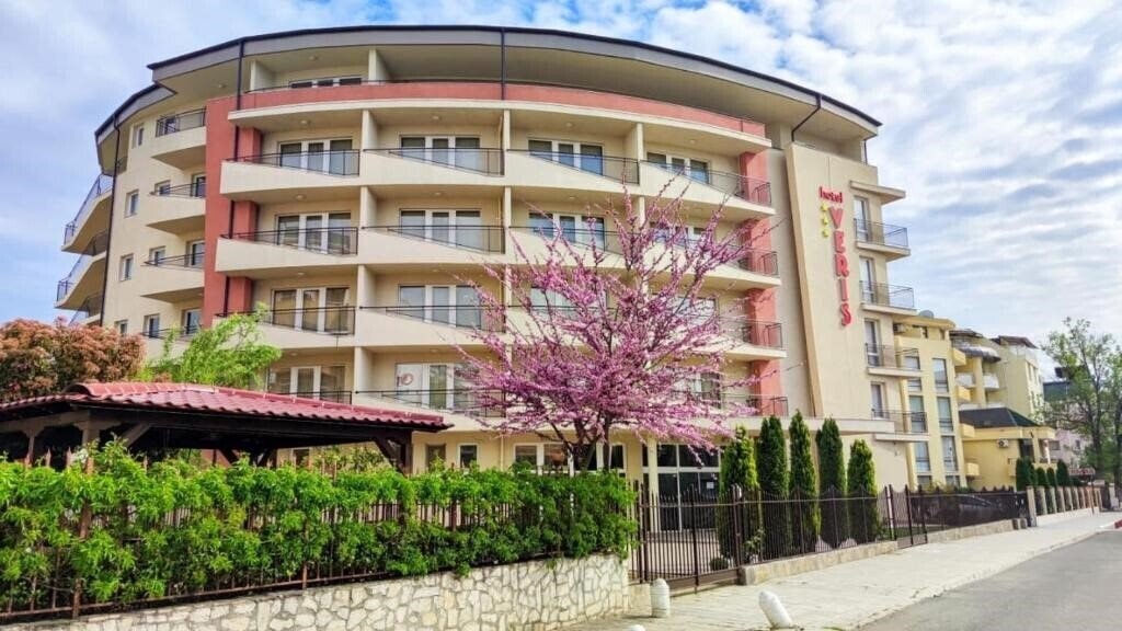 Hotel Veris 3*