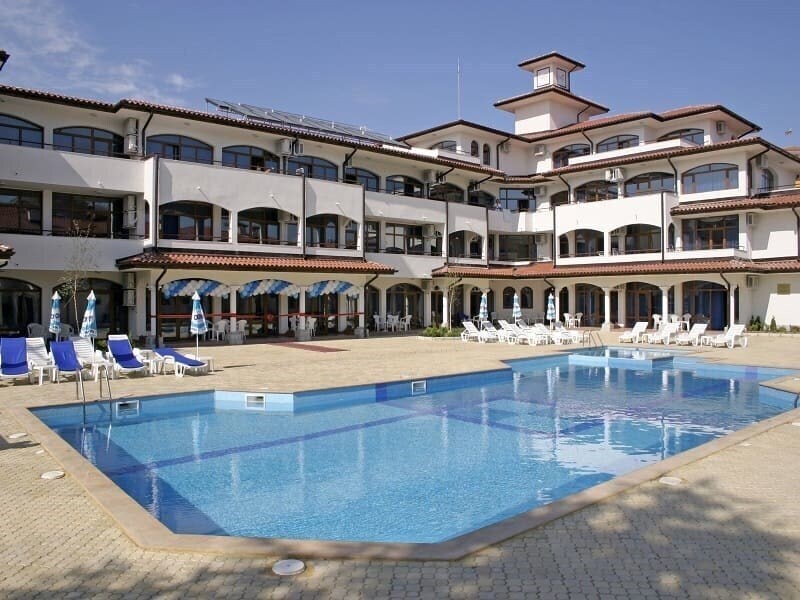 Hotel Selena II 3*
