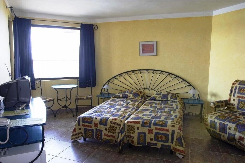 Fotografii Parnas 3*