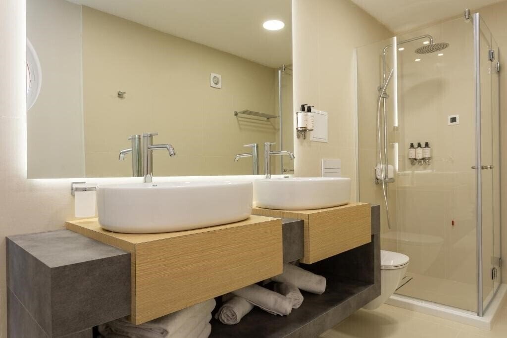 Imaginea Antea Hotel Sozopol (ex. Coral Sozopol, Coral Thracian Hoteliers, Antea) 3*