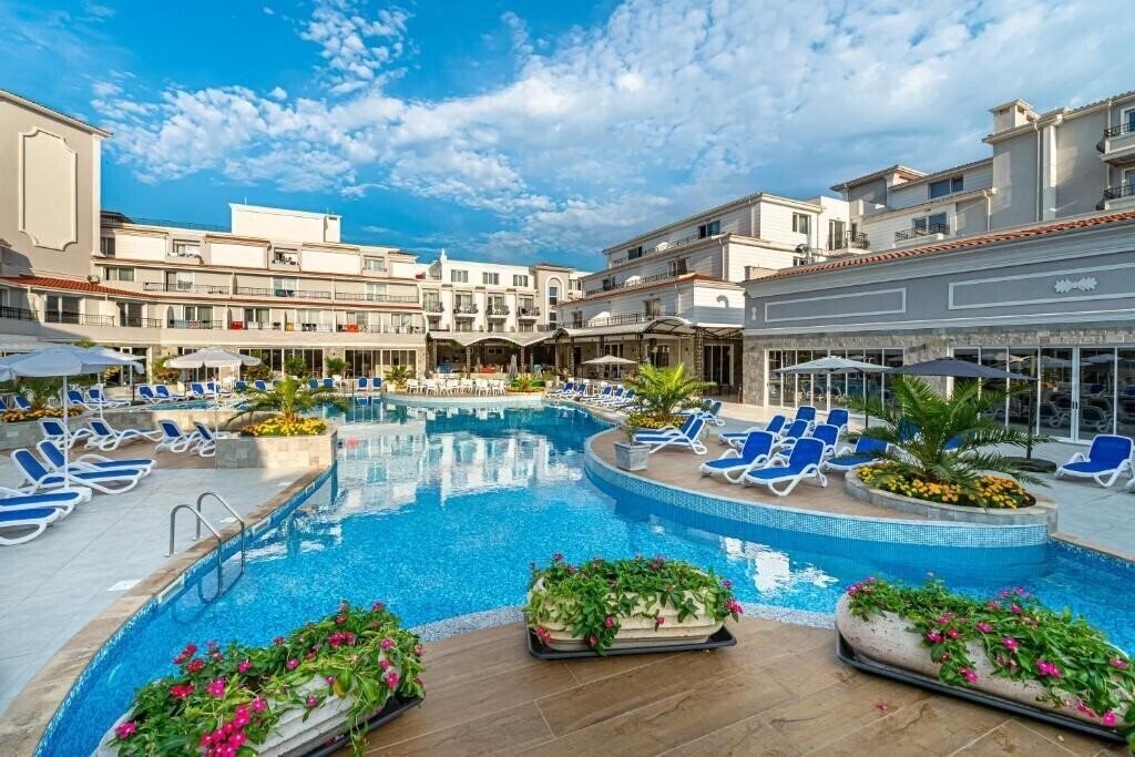 Hotel Martinez Hotel 4*