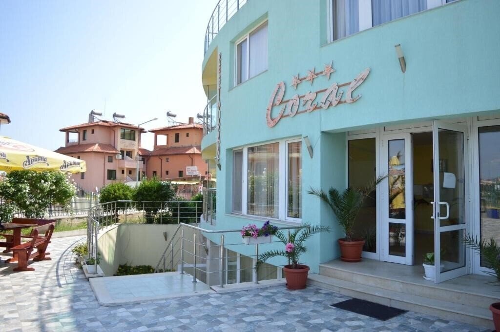 Hotel Family Hotel Coral (ex. Coral) 3*