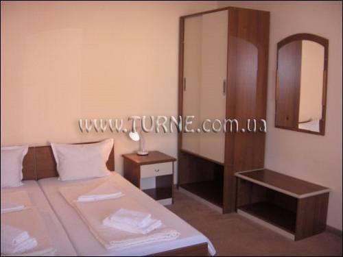 Hotel Antares 2*
