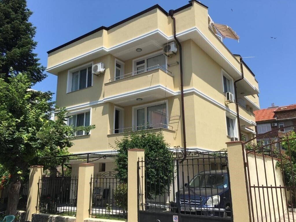 Hotel Villa Diana (Oasis) вилла
