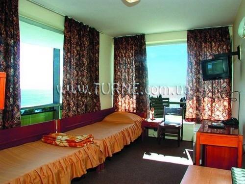 Fotografii FR.J.Kiuri 3*