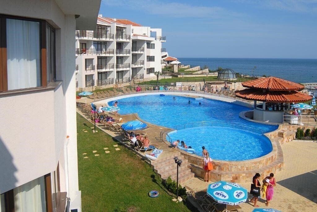 Отель Aparthotel Diamant 4*