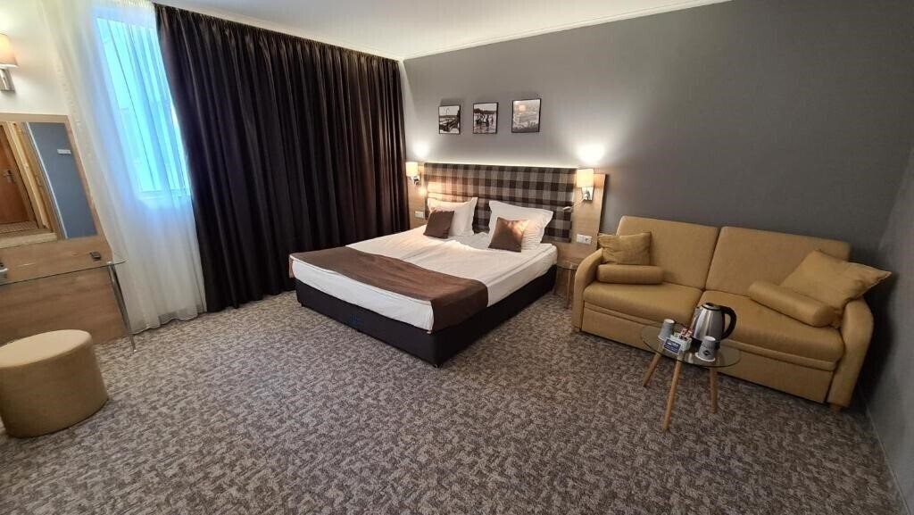 Картинка Aqua Hotel Varna 4*