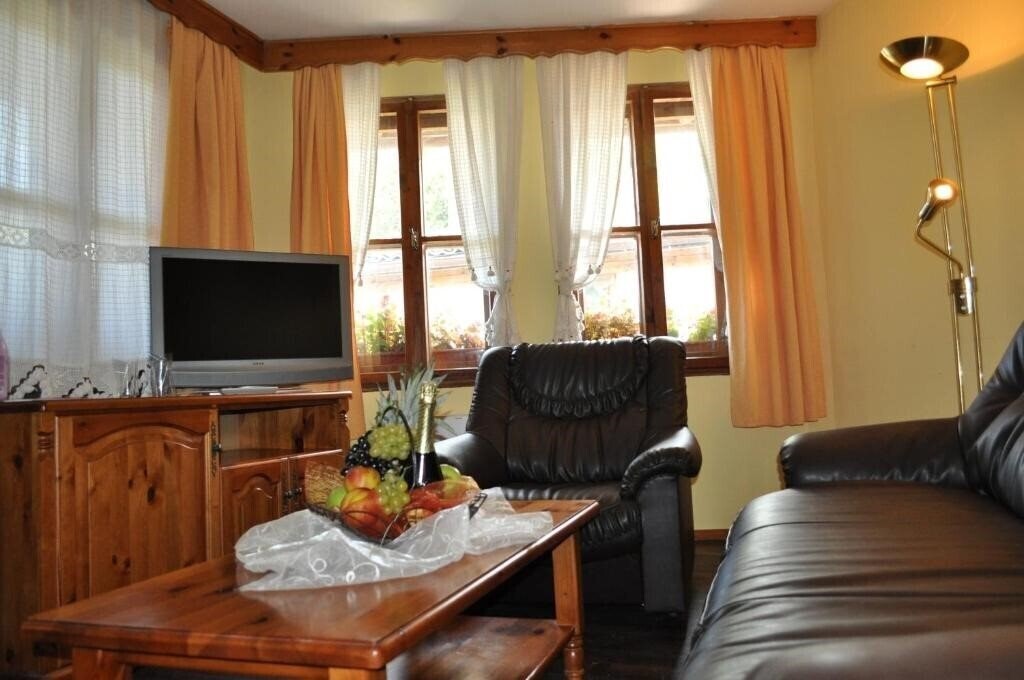 Imaginea Izvora Complex 3*