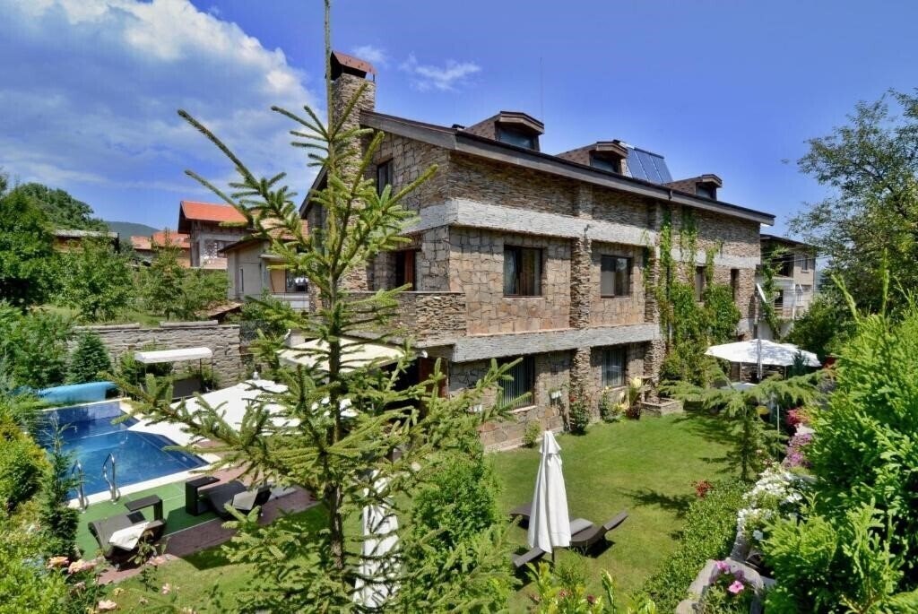 Hotel Villa Vuchev 5*