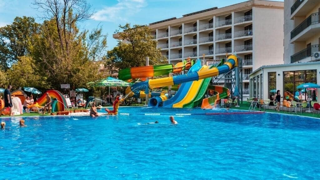 Изображение Prestige Hotel & Aqua Park (ex. Golden Yavor) 4*