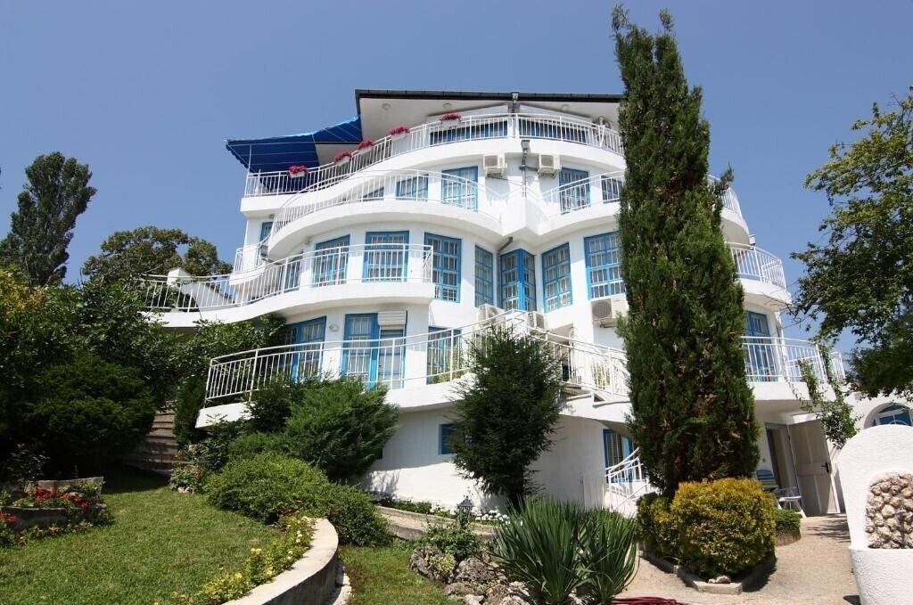 Hotel Villa White Dove вилла