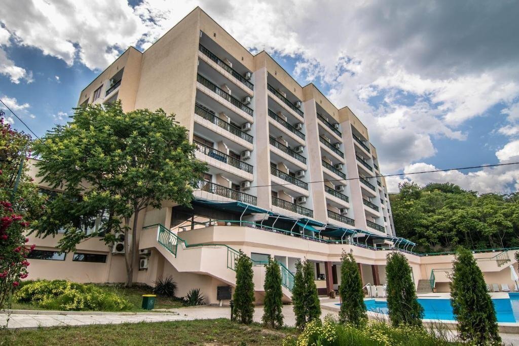 Hotel Club Magnolia & SPA Sunshine (ex. Magnolia Club Hotel, Sunshine Magnolia Palace, Sunshine Magnolia Park) 3*