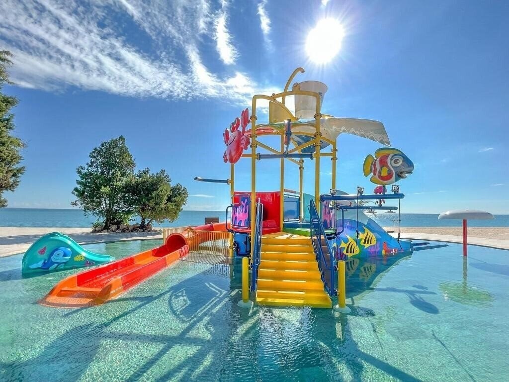 Hotel Morsko Oko Garden 4*
