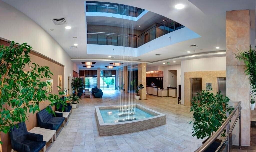 Изображение Slavey 4*