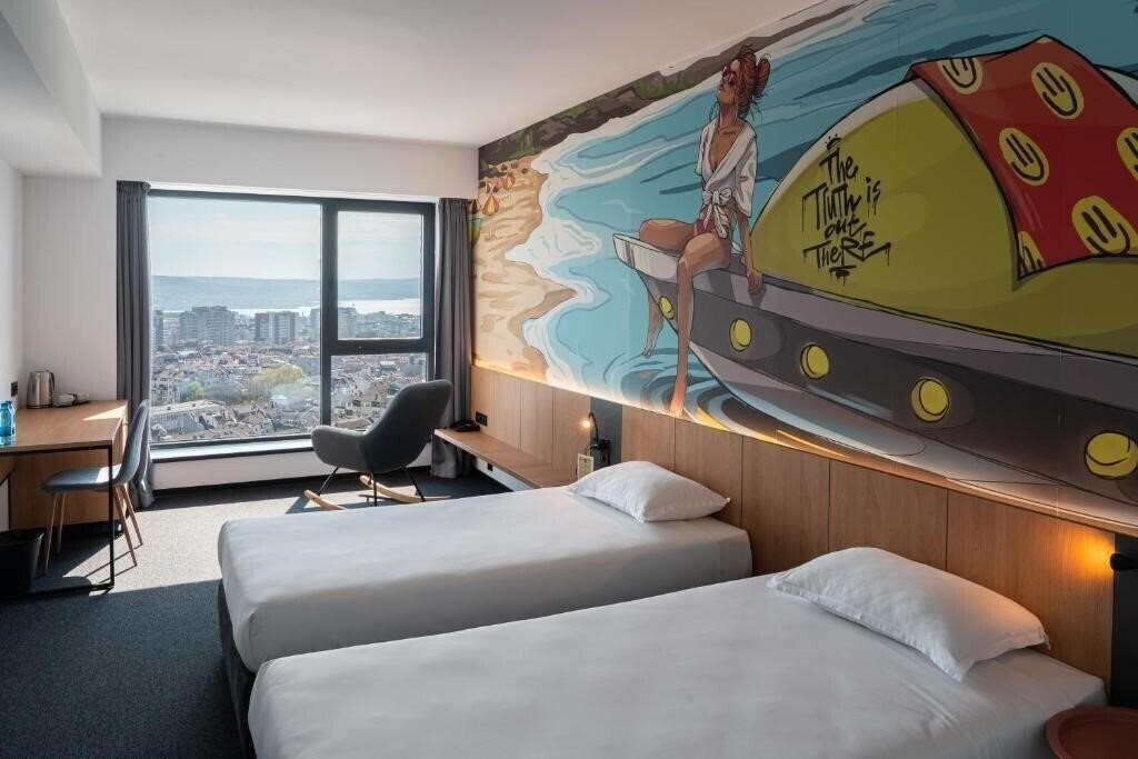 Fotografii Campus 90 3*