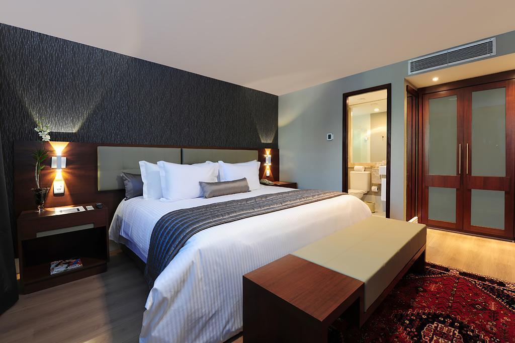 Imaginea Bourbon Convention Ibirapuera 4*