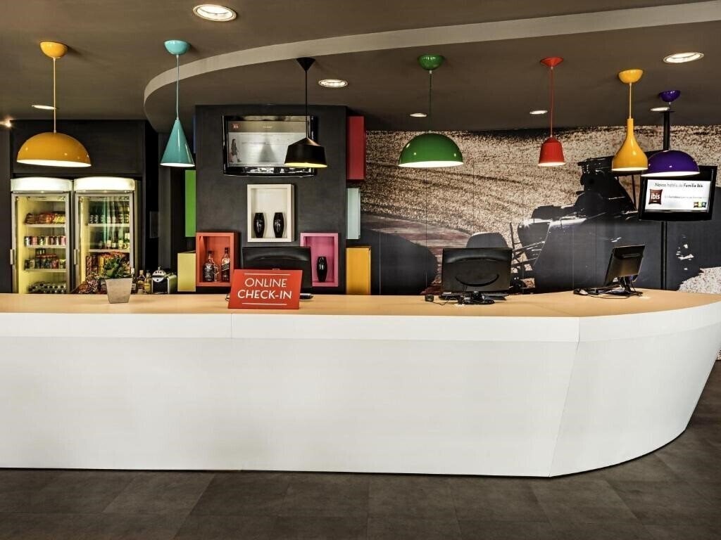 Фото Ibis Sao Paulo Interlagos 4*