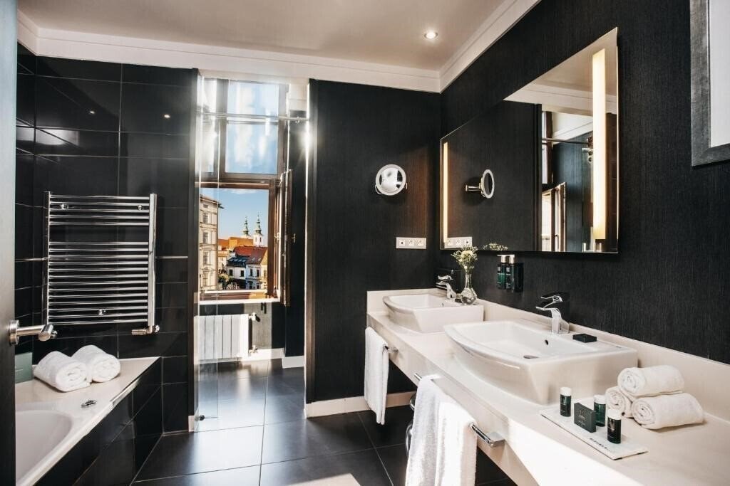 Imaginea Comsa Brno Palace Hotel 4*