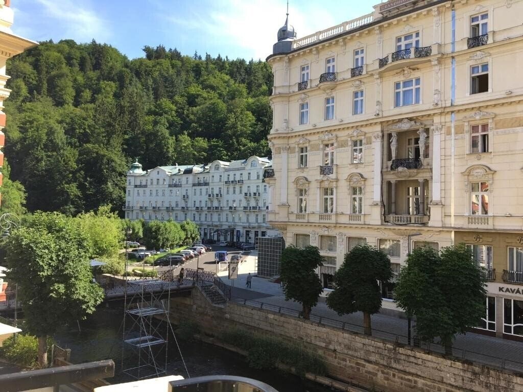 Hotel Alisa 4*