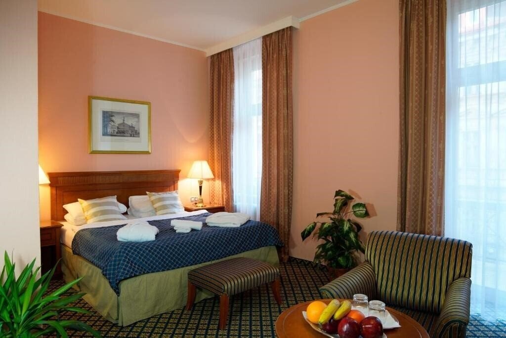 Hotel Villa Lauretta 4*