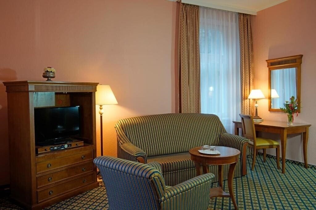 Imaginea Villa Lauretta 4*