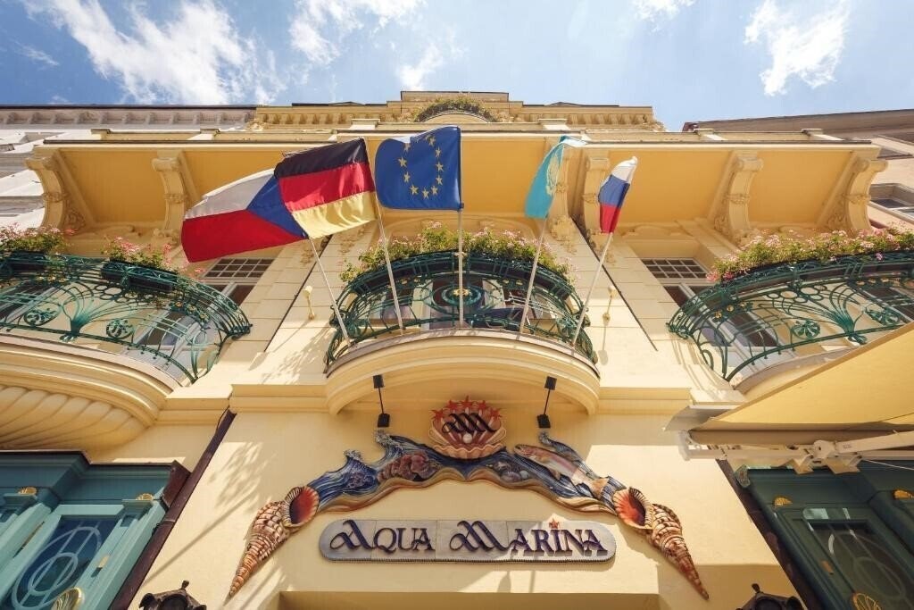 Hotel Aqua Marina 4*