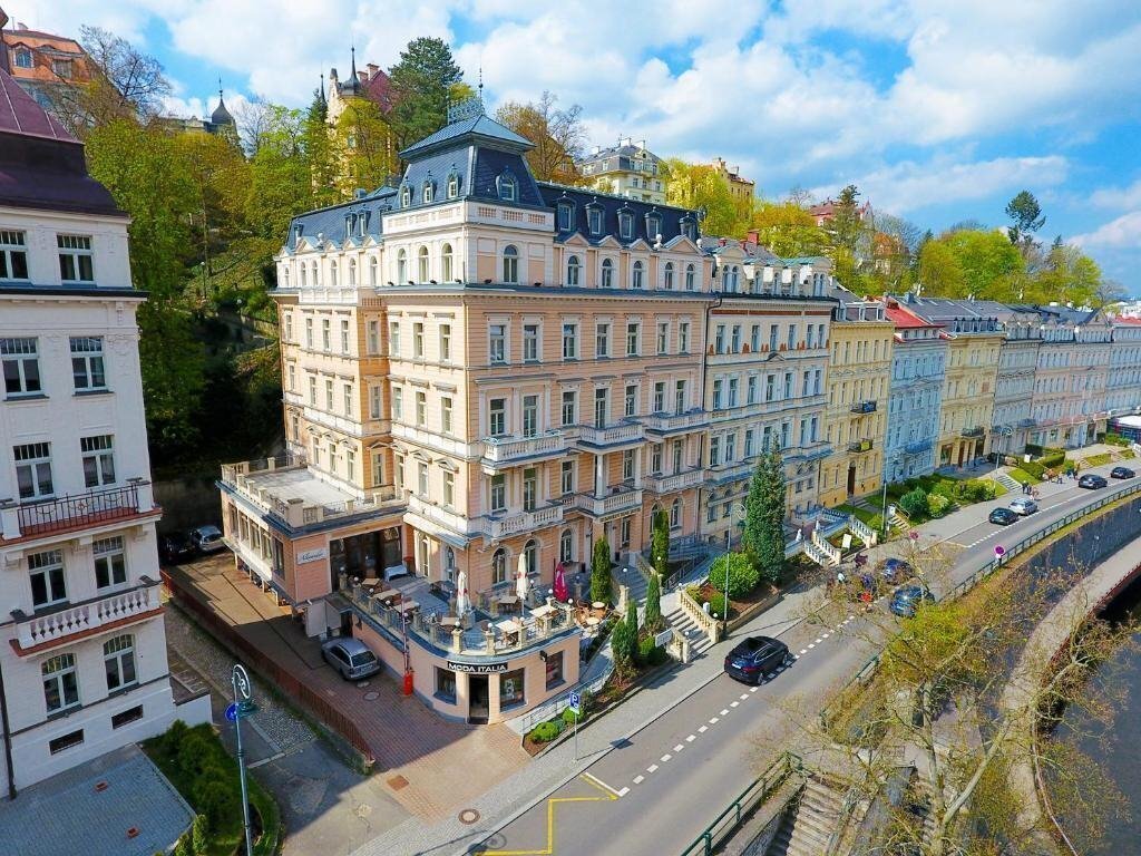 Отель Humboldt 4*