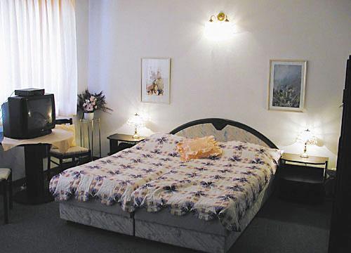 Imaginea White House 3*