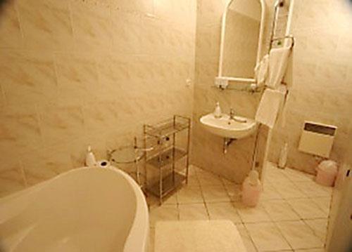 Hotel White House 3*