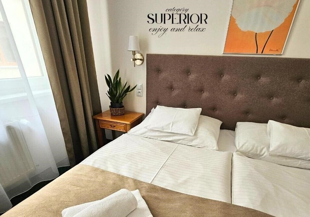 Отель Claris 3*