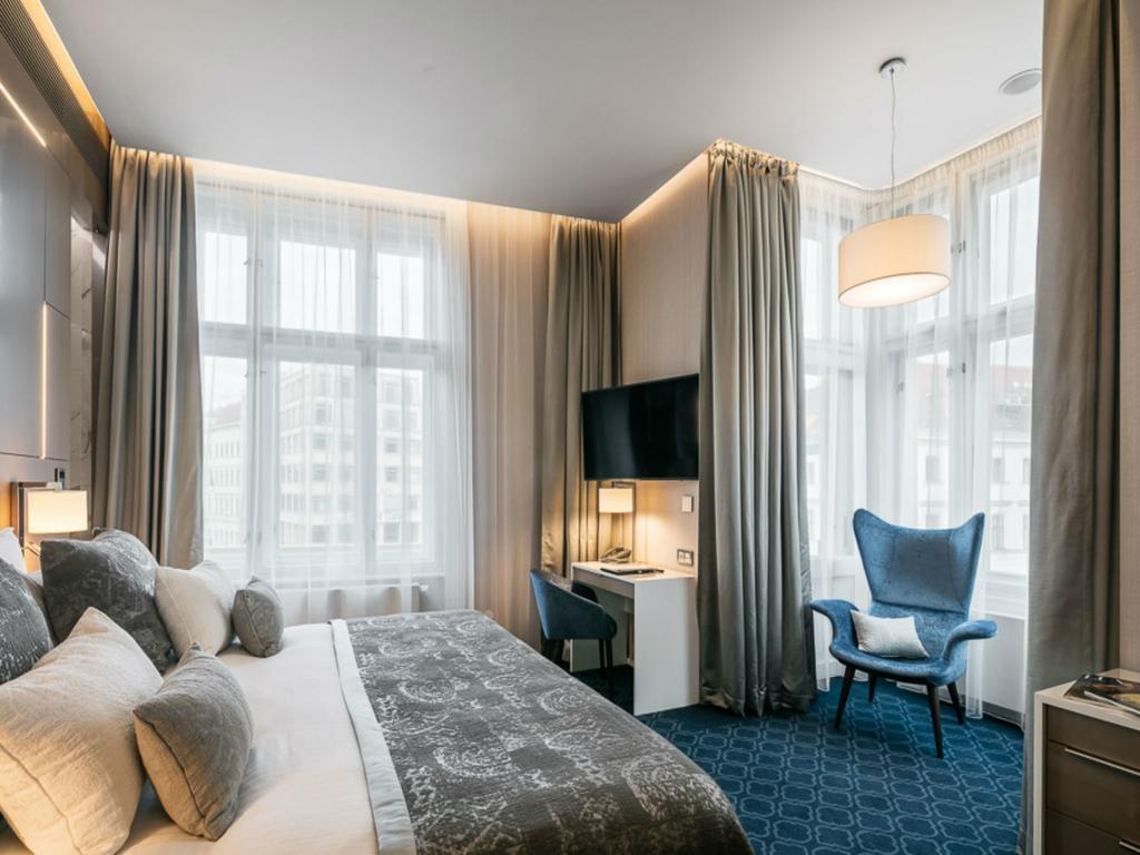 Hotel Kings Court Hotel 5*