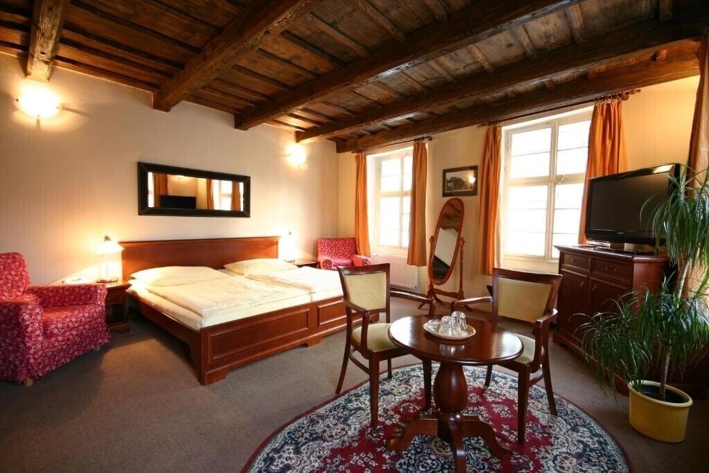 Картинка U Tri Bubnu 3*