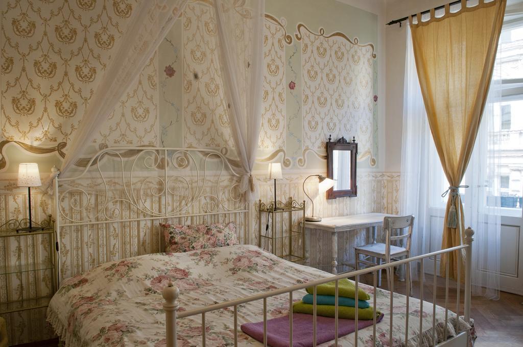 Imaginea Old Time Hotel 3*