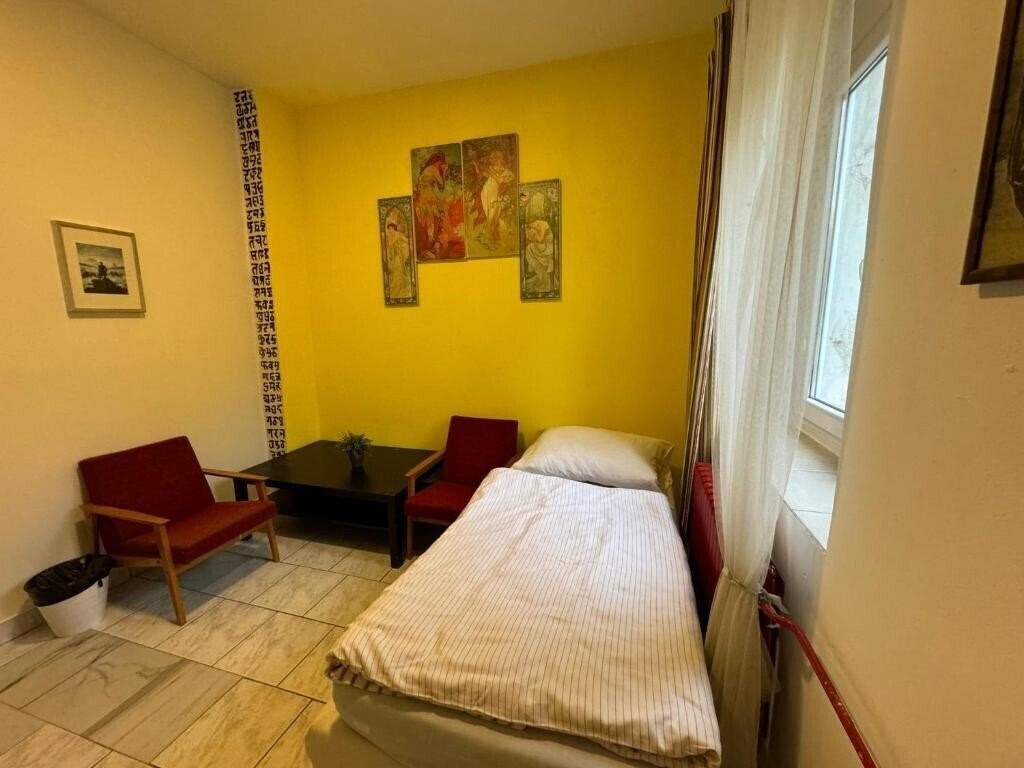 Фото Hostel Marabou Prague 2*