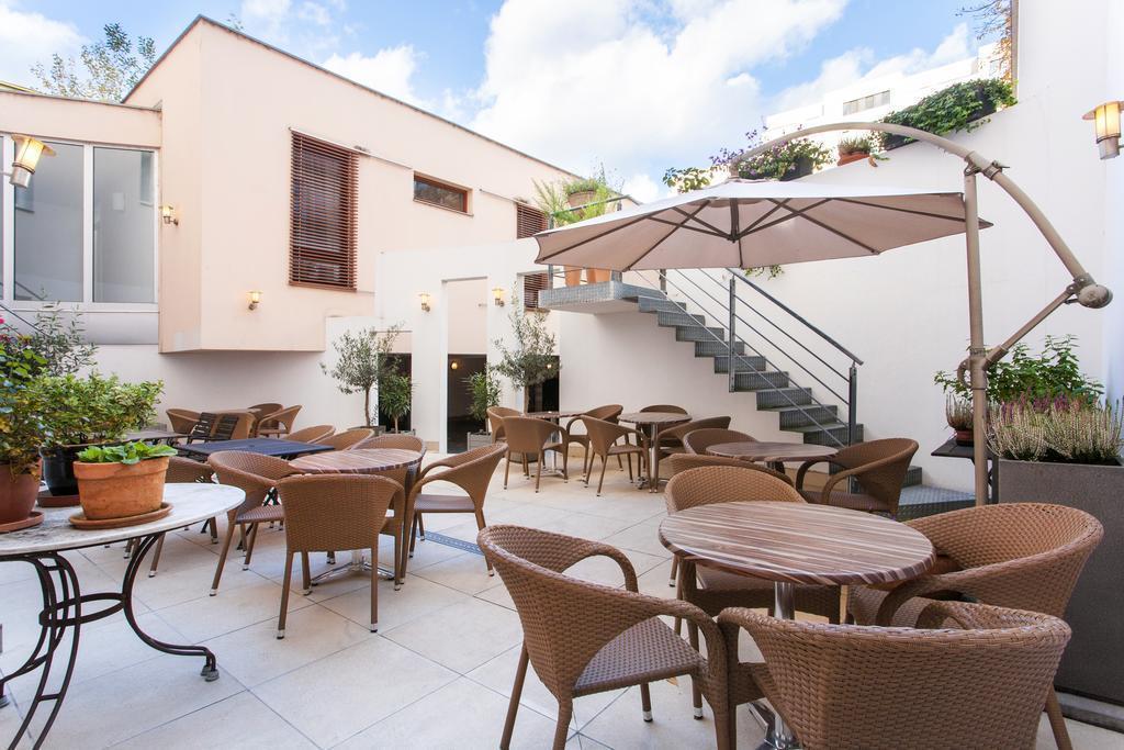 Imaginea Hotel Carol 3*