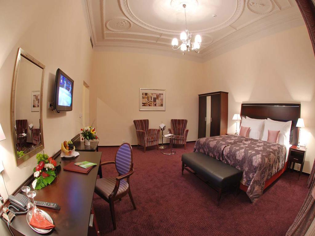 Imaginea Ea Hotel Embassy Prague 4*