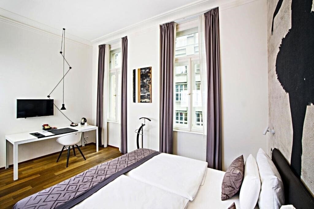 Imaginea Golden Crown 4*