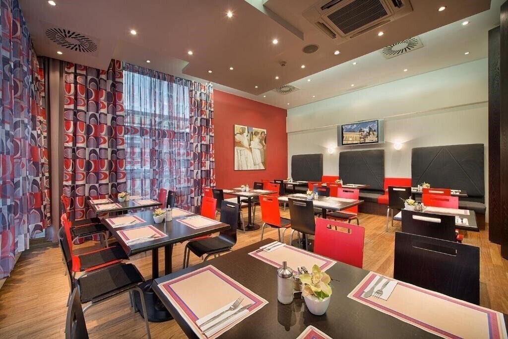 Imaginea Emmy Rezidence 4*