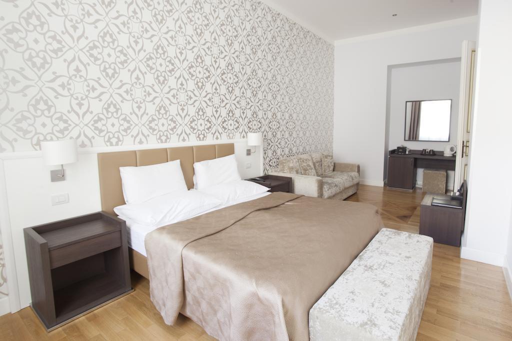 Imaginea Palace Deminka 4*