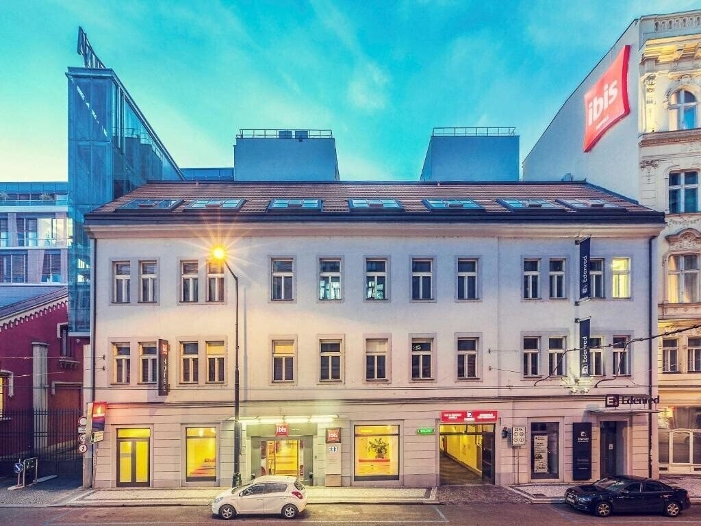 Hotel Ibis Praha Old Town 3*