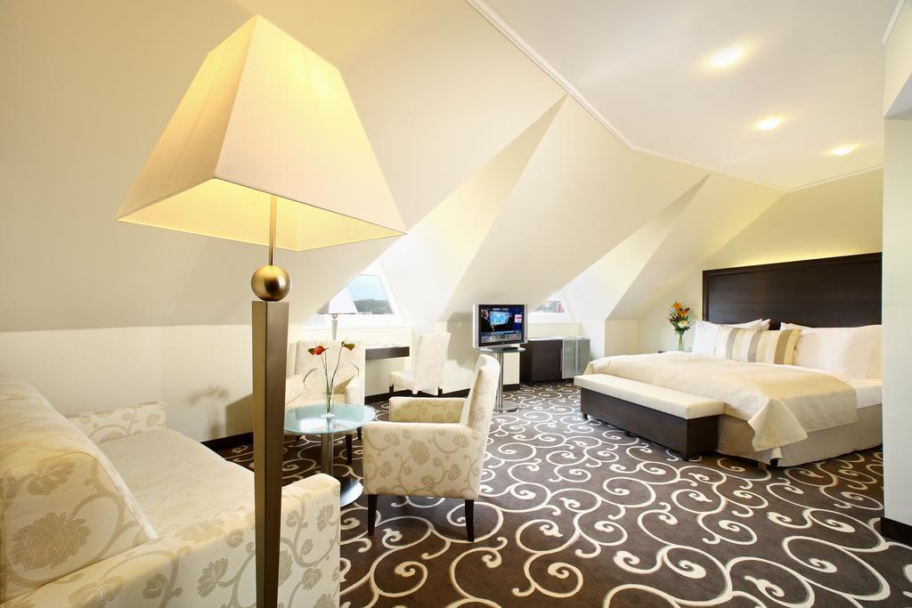 Imaginea Grand Hotel Bohemia 5*