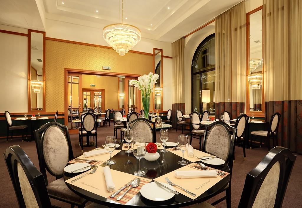 Hotel Grand Hotel Bohemia 5*