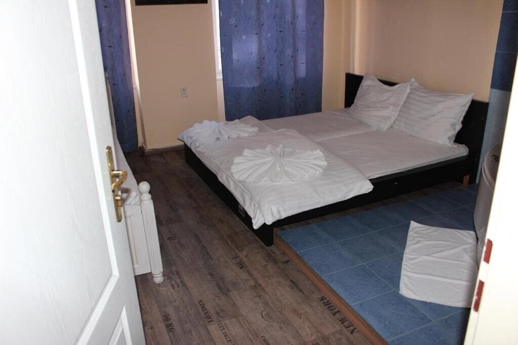 Imaginea Club Hotel Praha 4*
