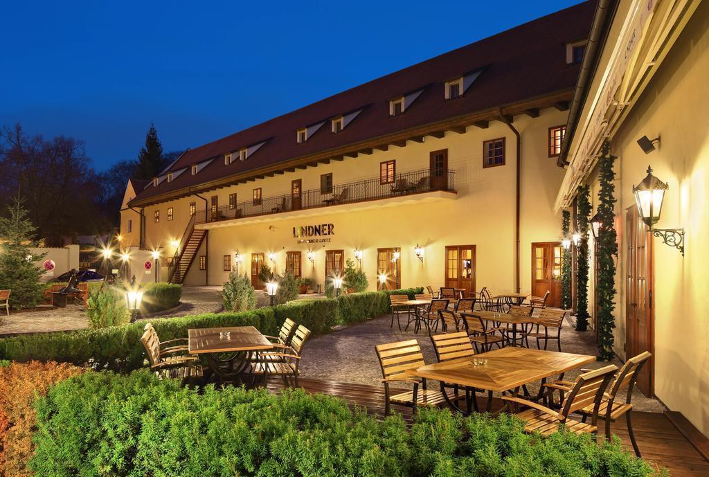 Фотография Lindner Hotel Prague Castle (ex. Crowne Plaza Prague Castle) 5*