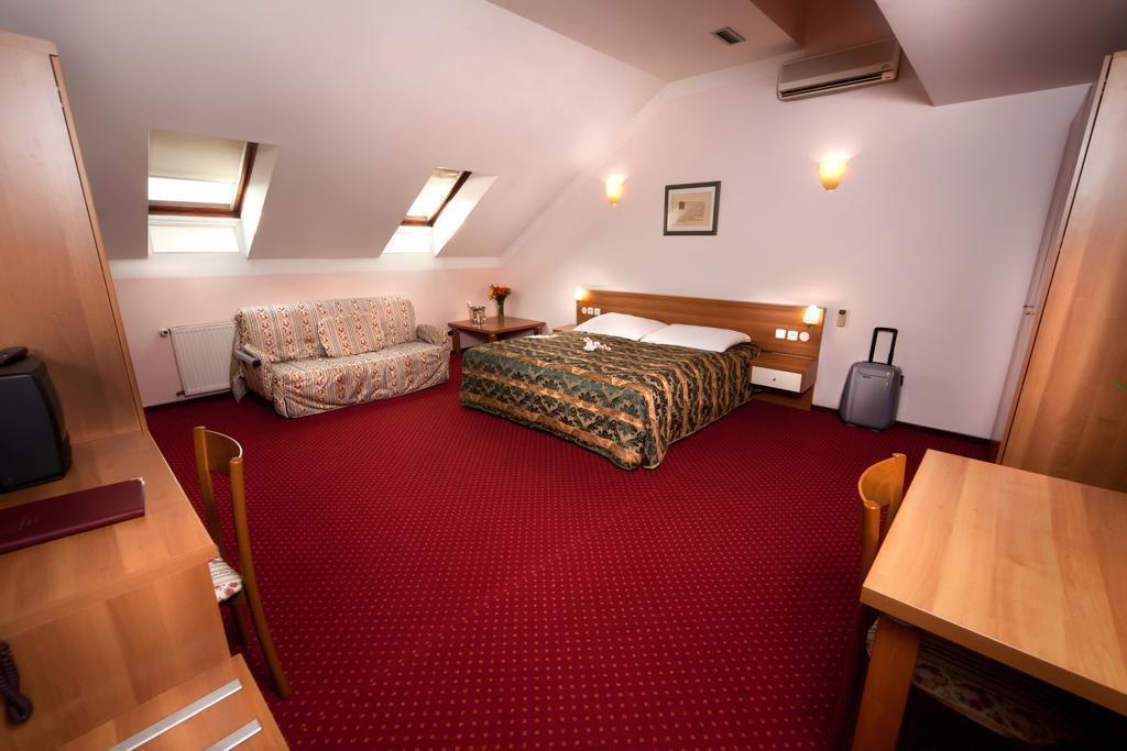 Imaginea Hotel Residence Select 3*