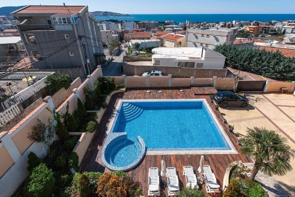 Fotografii Orpheus 3*