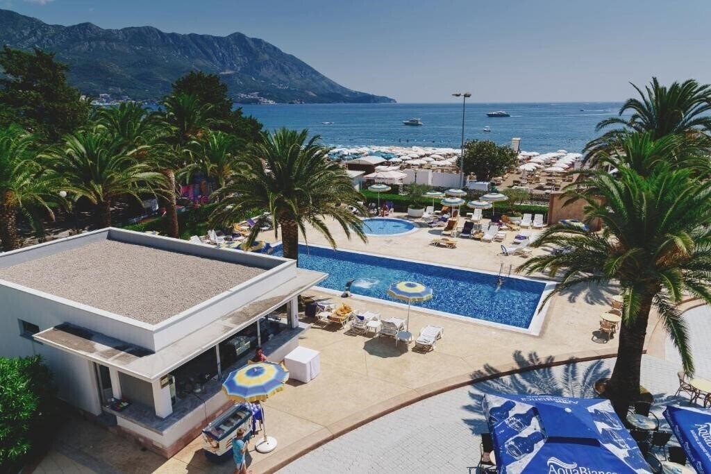 Hotel Montenegro Beach Resort 4*