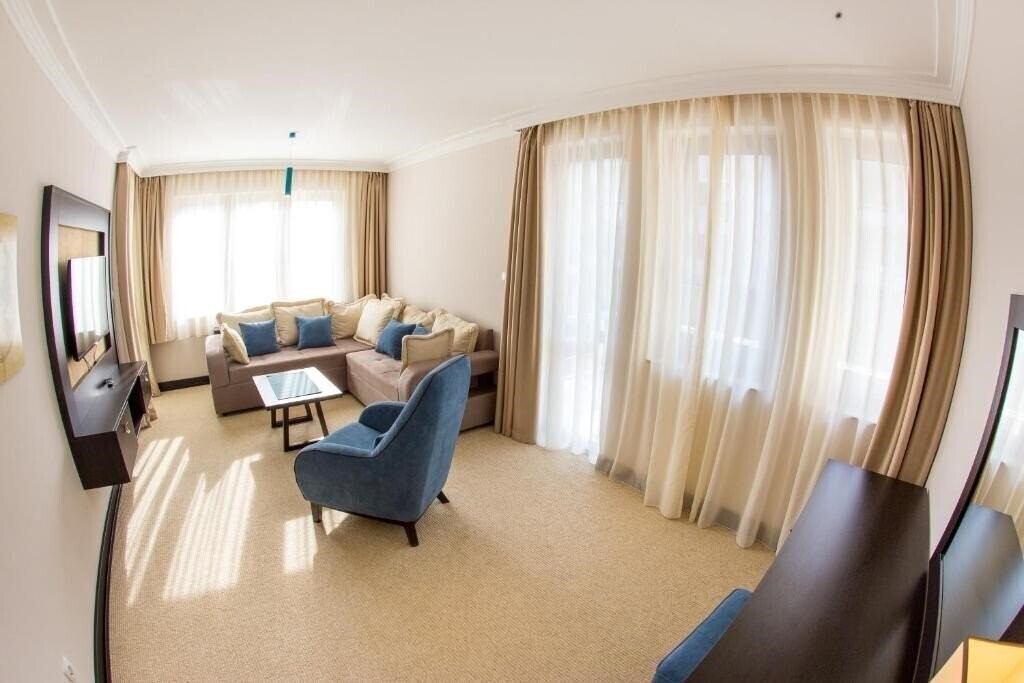 Fotografie Nion Hotel Becici 3*