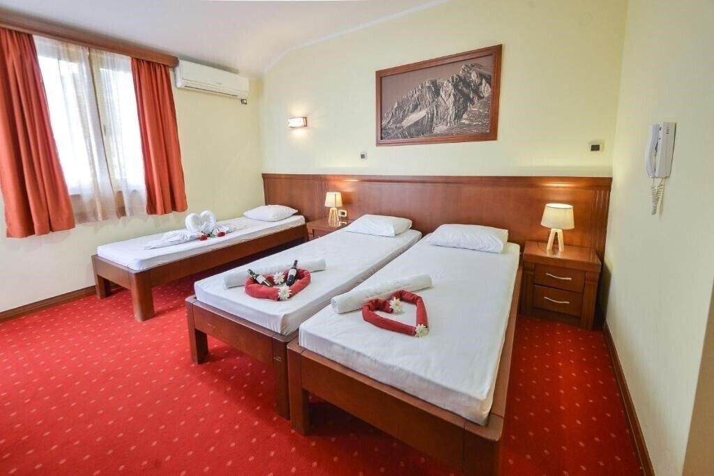 Фото Small Hotel Dolce Vita 3*