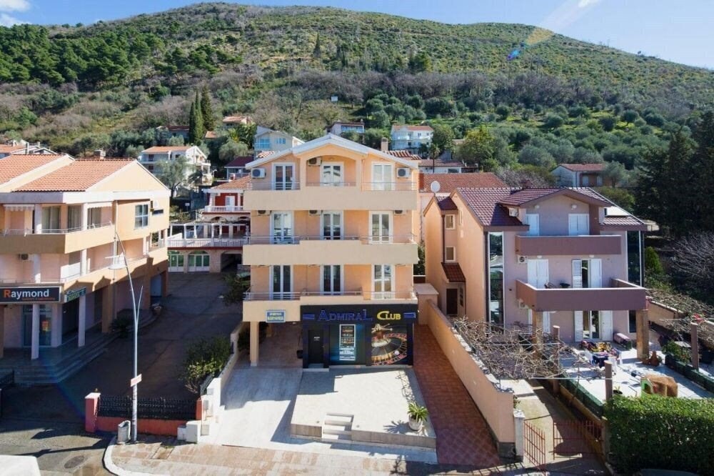 Изображение Harmonia Apartments 4*